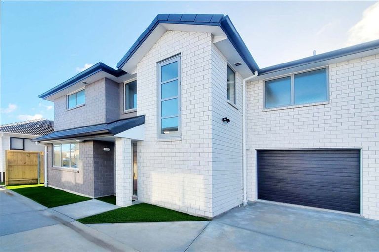 Photo of property in 1/19 Mcdougall Street, Manurewa East, Auckland, 2102