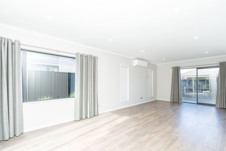 Photo of property in 10/15 Onukutara Place, Huntington, Hamilton, 3281