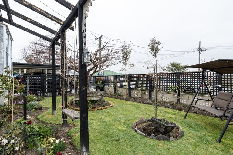 Photo of property in 20 White Street, Waimataitai, Timaru, 7910