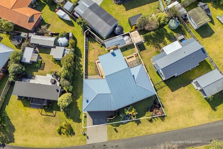 Photo of property in 21 Charles Green Drive, Cooks Beach, Whitianga, 3591