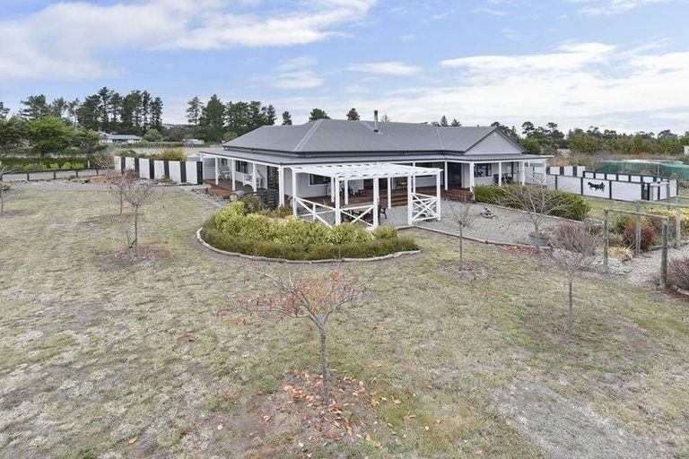 Photo of property in 295 Innes Road, Glasnevin, Amberley, 7482