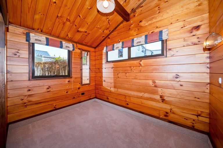 Photo of property in 24a Branch Road, Highlands Park, New Plymouth, 4312