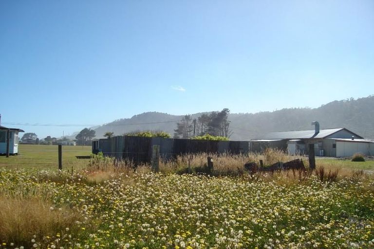 Photo of property in 1 Mumm Street, Mokihinui, Westport, 7891