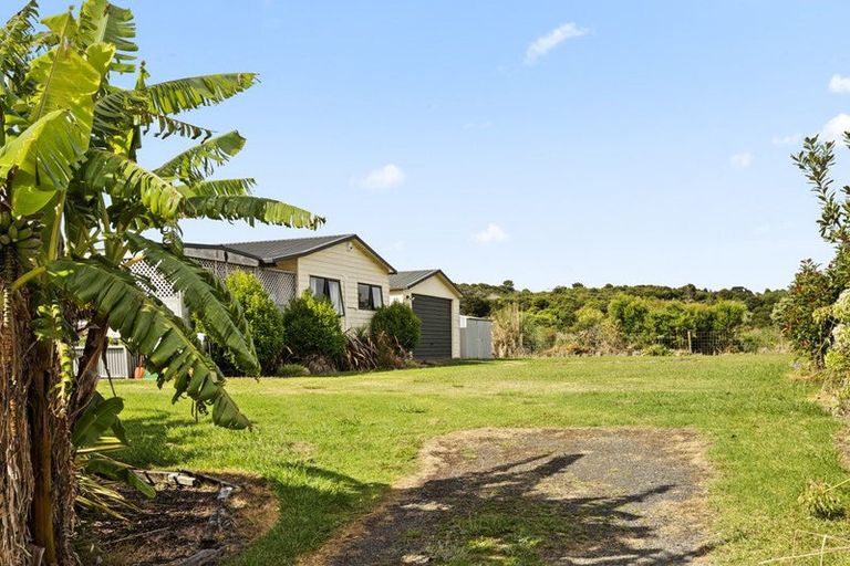 Photo of property in 309 Big Bay Road, Manukau Heads, Waiuku, 2684