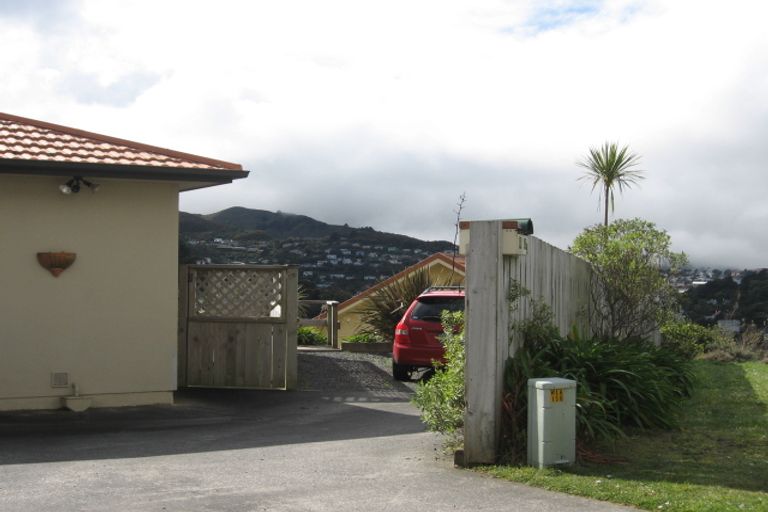 Photo of property in 82a Allington Road, Karori, Wellington, 6012