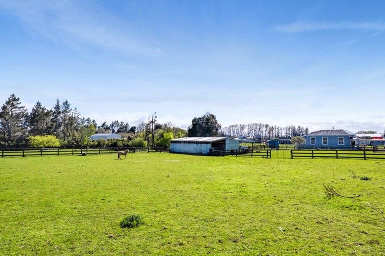 Photo of property in 14 Flint Road West, Stratford, 4332