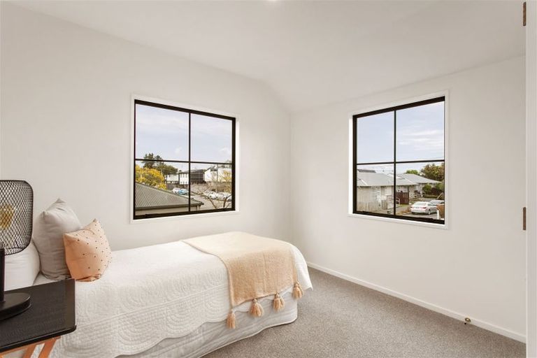 Photo of property in 1/36 Brockworth Place, Riccarton, Christchurch, 8011