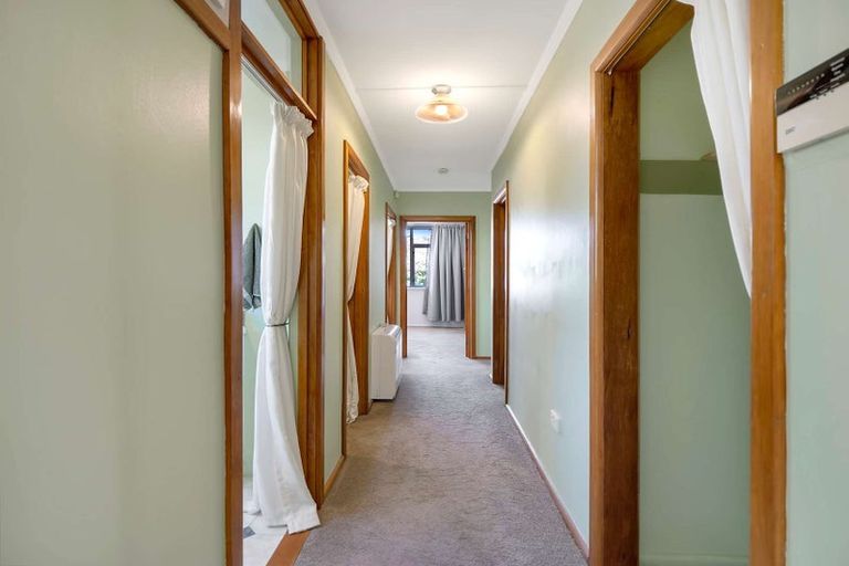 Photo of property in 6 Queens Crescent, Oamaru, 9400