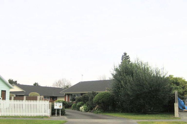 Photo of property in 9 Hetley Crescent, Taradale, Napier, 4112