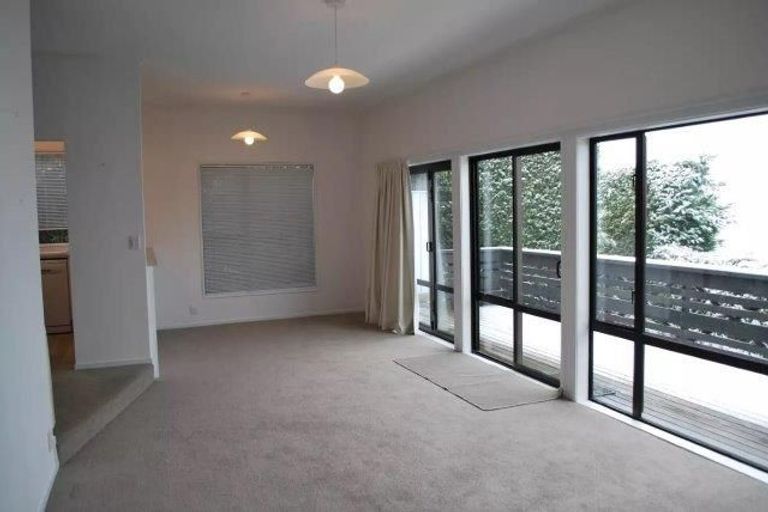 Photo of property in 37b Greenstone Place, Fernhill, Queenstown, 9300