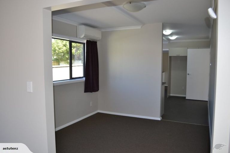 Photo of property in 50a Main Road, Wainuiomata, Lower Hutt, 5014