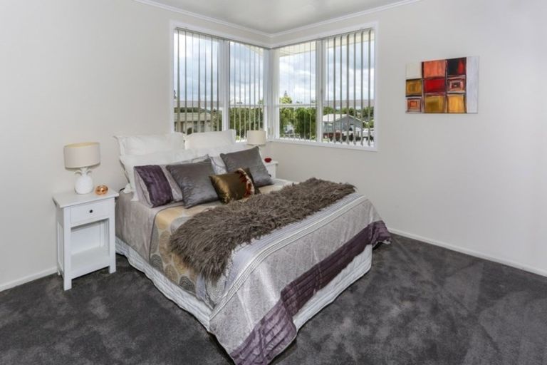 Photo of property in 8 Walden Place, Mangere East, Auckland, 2024