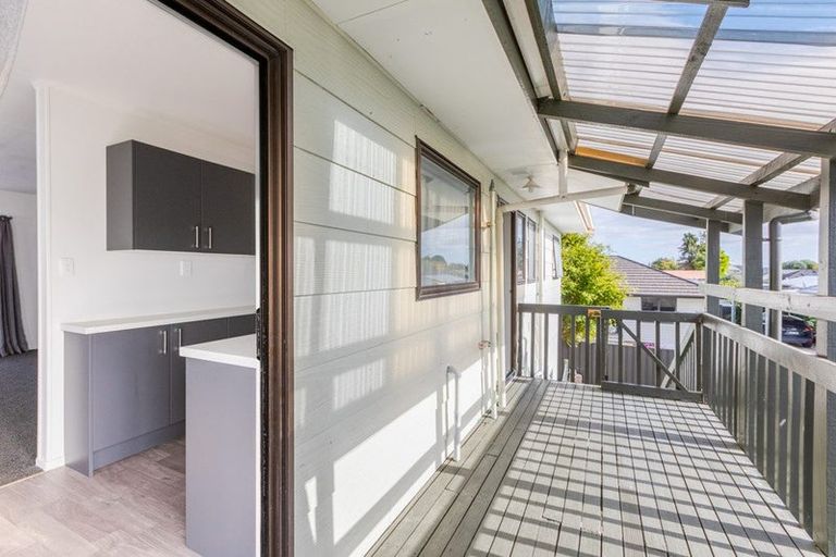 Photo of property in 1/1316 Jubilee Street, Mayfair, Hastings, 4122