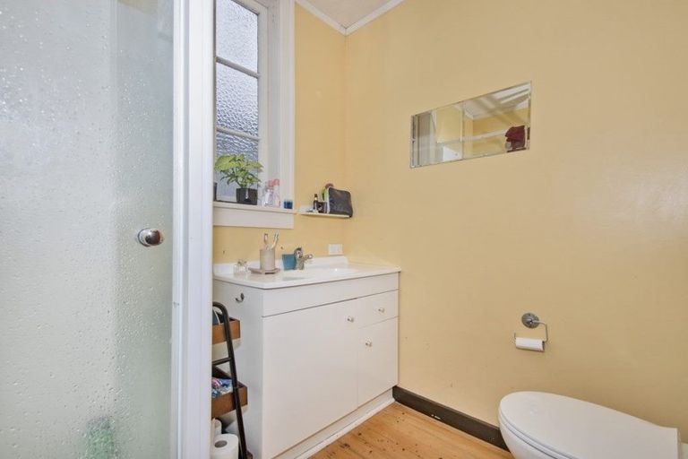 Photo of property in 3 Cooke Street, Avenues, Whangarei, 0110