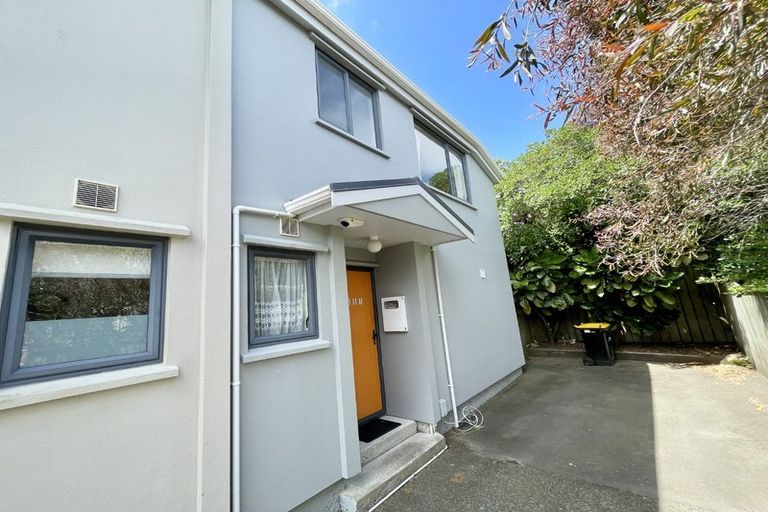 Photo of property in 151 Queens Drive, Lyall Bay, Wellington, 6022