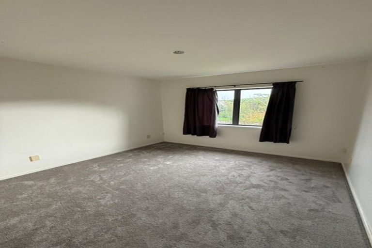 Photo of property in 12/36 West Coast Road, Glen Eden, Auckland, 0602