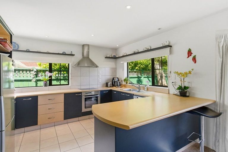 Photo of property in 5 Rimu Street, Waikanae, 5036