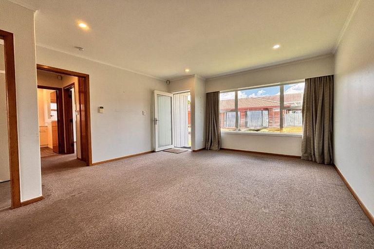 Photo of property in 4/25 West Street, Pukekohe, 2120
