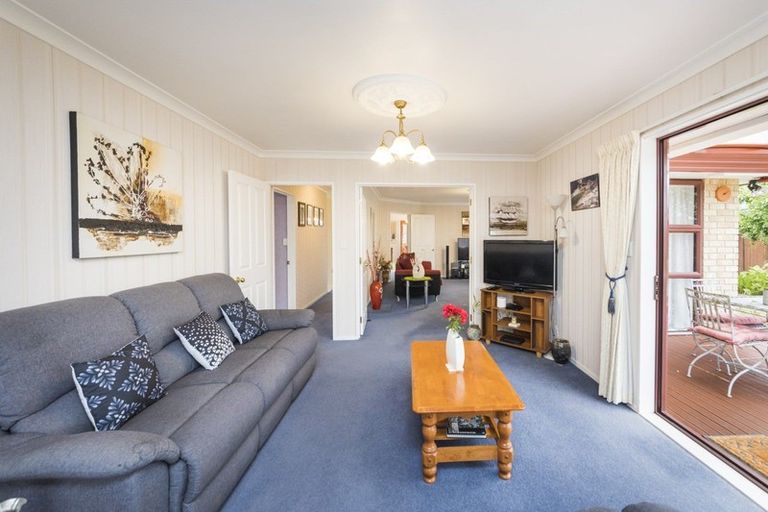 Photo of property in 10 Branigan Parade, Kelvin Grove, Palmerston North, 4414