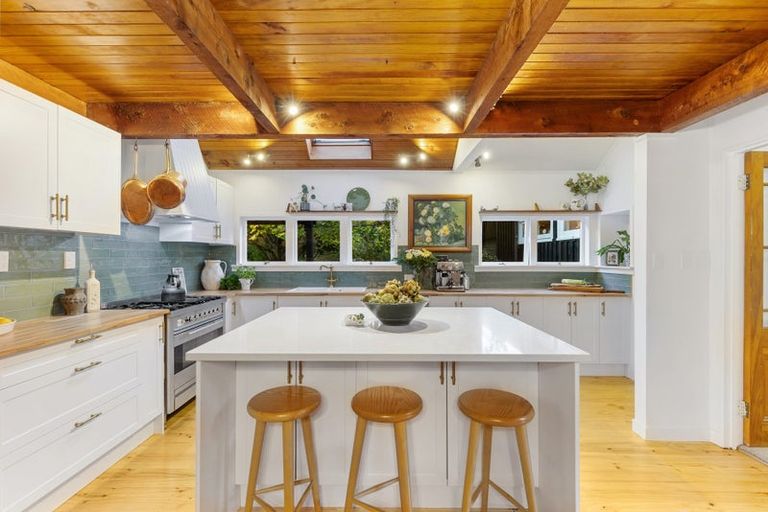 Photo of property in 186 Twilight Road, Clevedon, Papakura, 2582