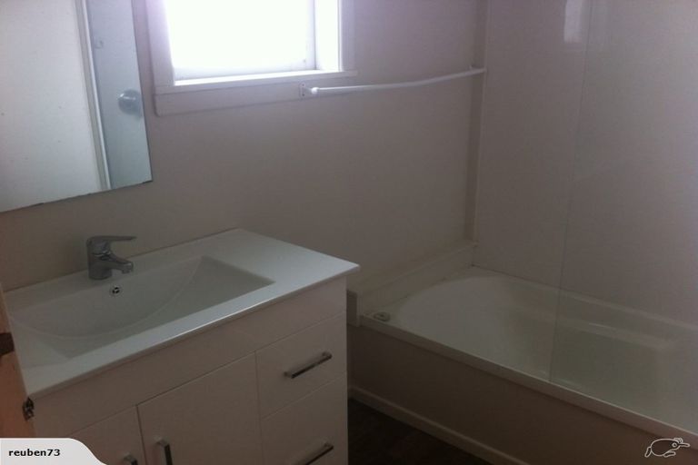 Photo of property in 440 West Coast Road, Glen Eden, Auckland, 0602