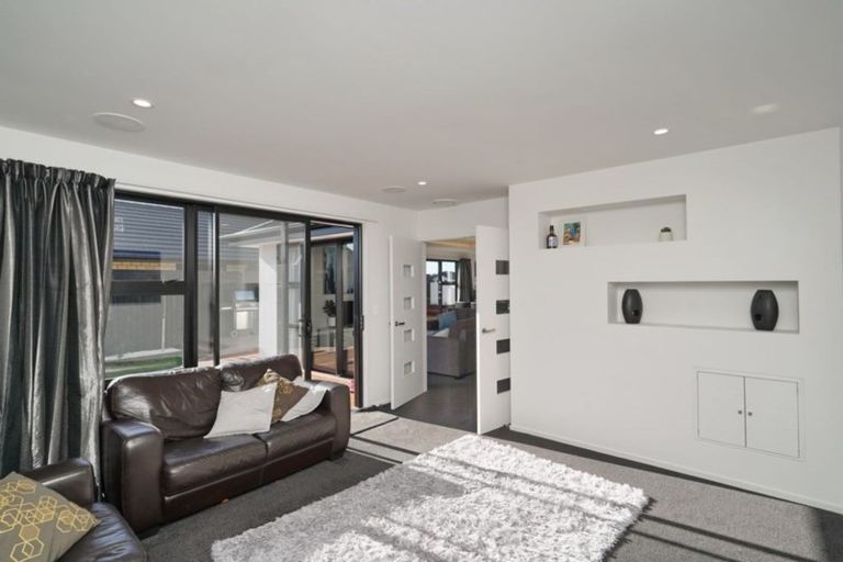 Photo of property in 14 Ellesmere Street, Marshland, Christchurch, 8083