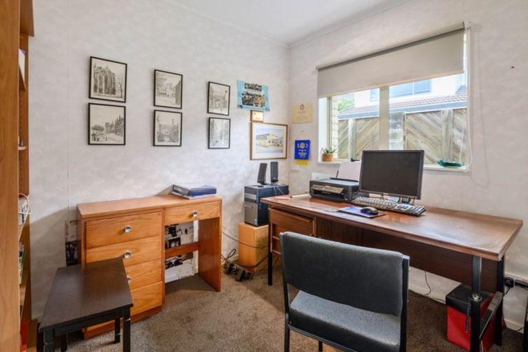 Photo of property in 10 Thelma Place, Lynmore, Rotorua, 3010