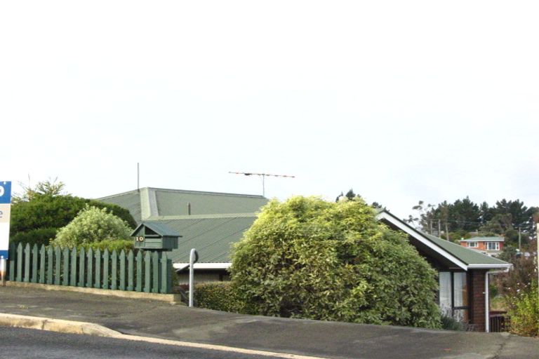 Photo of property in 10 Moodie Street, Shiel Hill, Dunedin, 9013