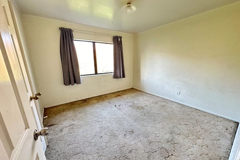 Photo of property in 18 Phoenix Place, Papatoetoe, Auckland, 2025