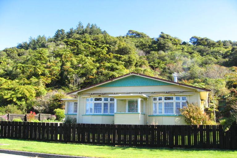 Photo of property in 242 Marsden Road, Greymouth, 7805