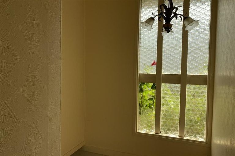 Photo of property in 1/5 Fordyce Avenue, Sunnyhills, Auckland, 2010