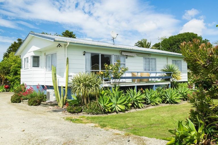 Photo of property in 112 Main Road, Makaraka, Gisborne, 4010