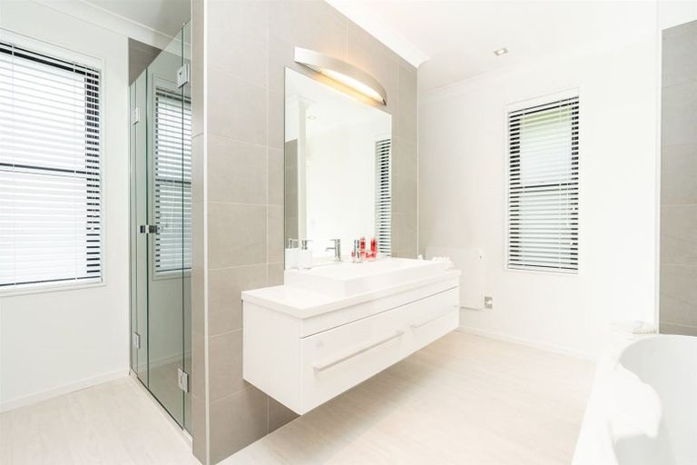 Photo of property in 12 Riverfields Lane, Tamahere, Hamilton, 3283