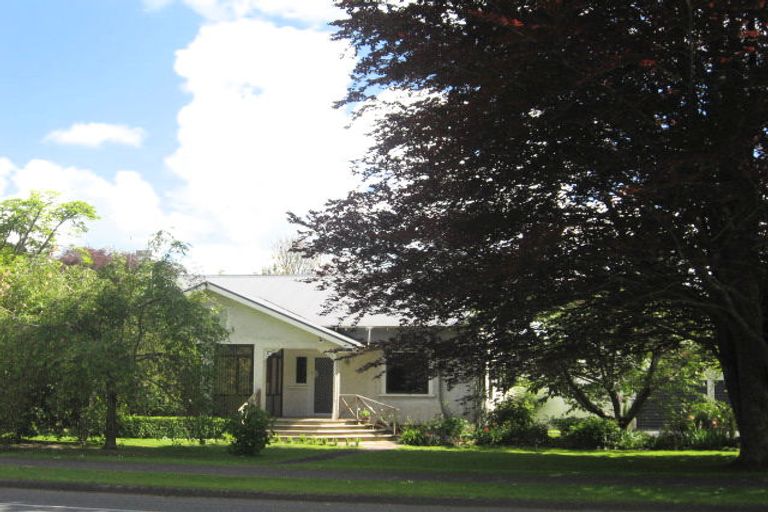 Photo of property in 60 Thornton Road, Cambridge, 3434