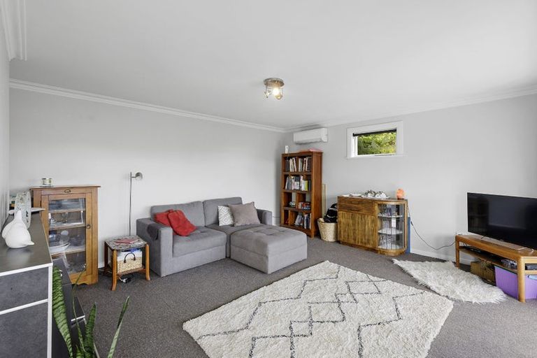 Photo of property in 126 Seddon Street, Naenae, Lower Hutt, 5011