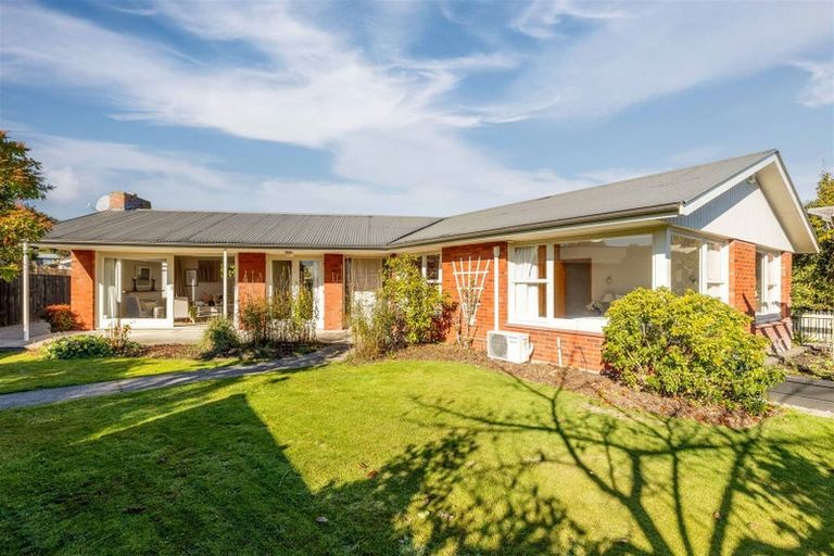 Photo of property in 21 Waiau Street, Cracroft, Christchurch, 8025