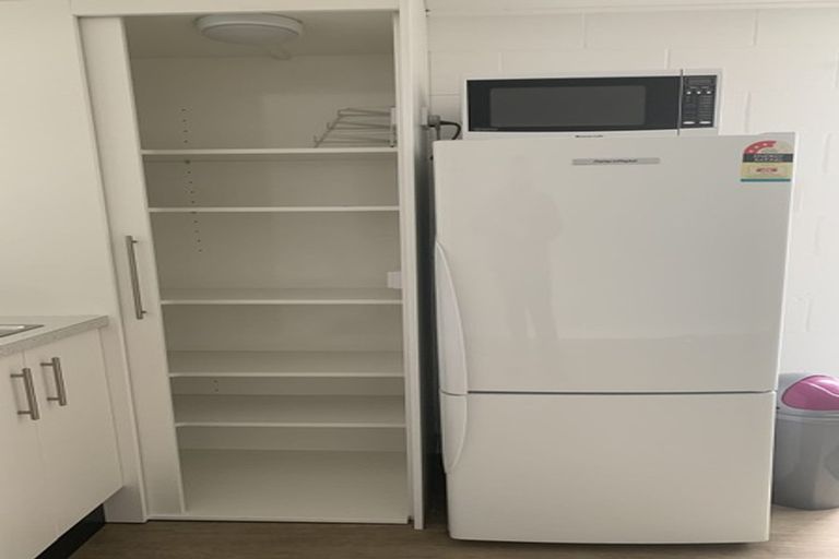 Photo of property in 2/27 Purchas Street, St Albans, Christchurch, 8014