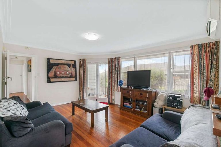 Photo of property in 30 Airfield Road, Takanini, 2112