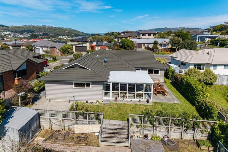 Photo of property in 3 Catlins Glen, Aotea, Porirua, 5024