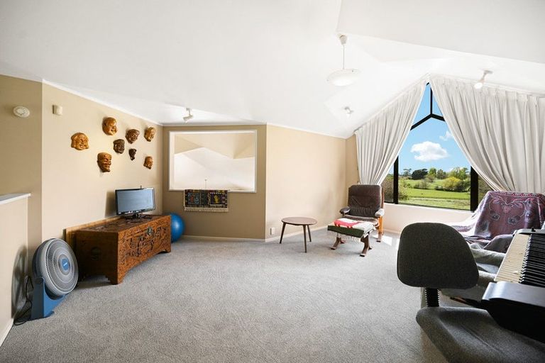 Photo of property in 18 Masters Road, Eureka, Hamilton, 3287