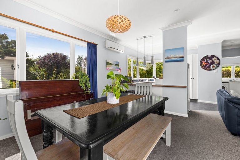 Photo of property in 10 Plassey Street, Havelock North, 4130