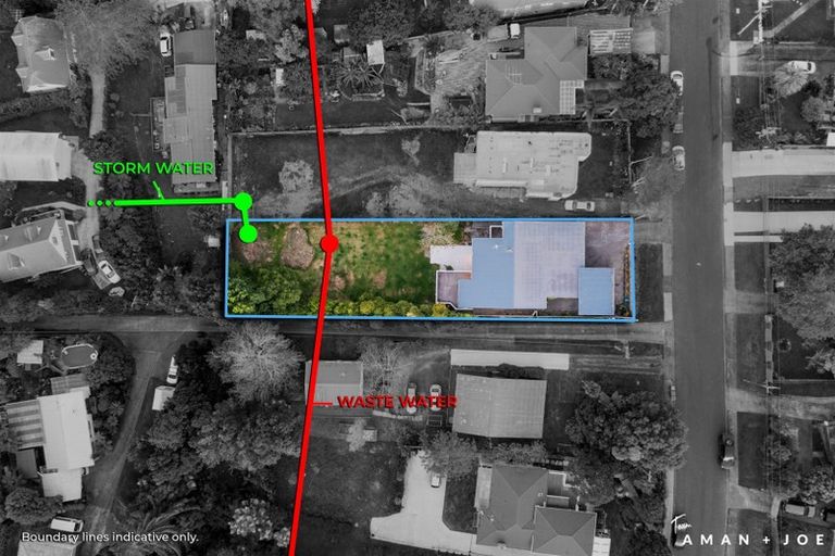 Photo of property in 12 Eastglen Road, Glen Eden, Auckland, 0602