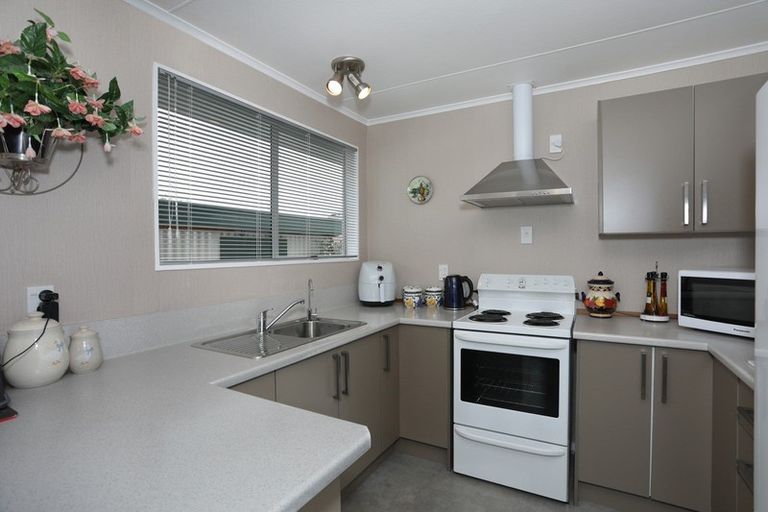 Photo of property in 18 Russell Street, Feilding, 4702