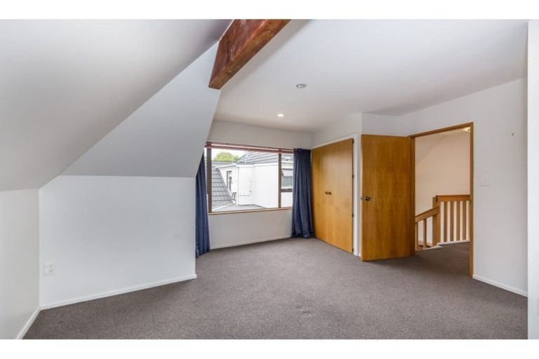 Photo of property in 2/40 Onslow Street, St Albans, Christchurch, 8014
