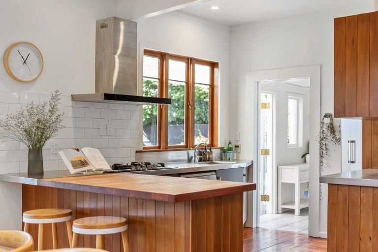 Photo of property in 31 Wilson Street, Hamilton East, Hamilton, 3216