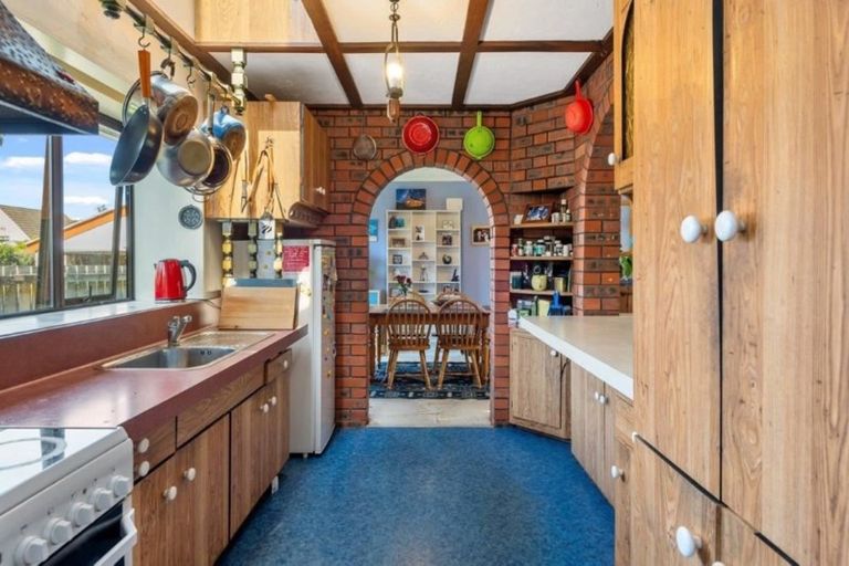 Photo of property in 33 Banbury Street, Burnside, Christchurch, 8053