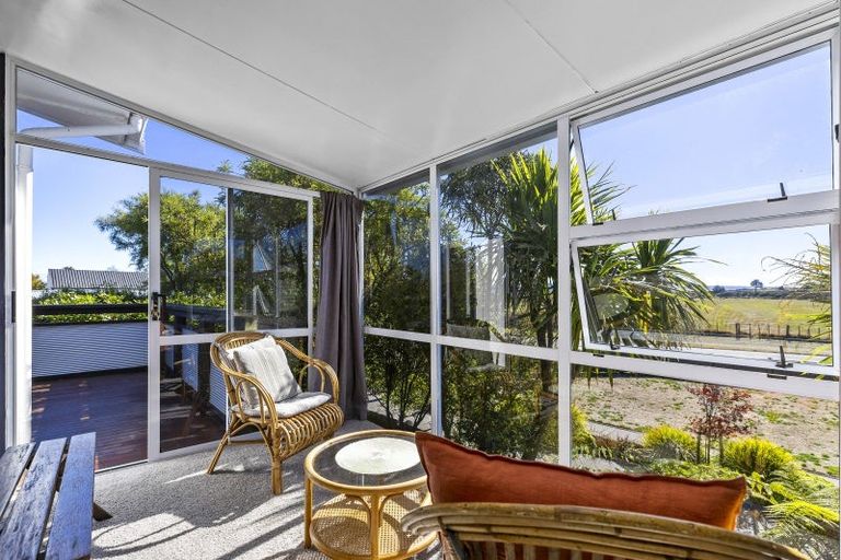 Photo of property in 3 Mahuta Road, Waitahanui, Taupo, 3378