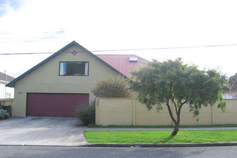 Photo of property in 515 Riverside Drive, Fairfield, Lower Hutt, 5011