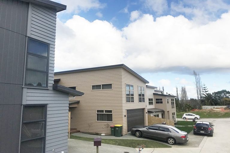 Photo of property in 11 Jaedee Court, Howick, Auckland, 2014