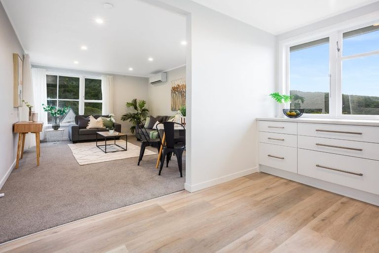 Photo of property in 1 Mahinawa Street, Takapuwahia, Porirua, 5022